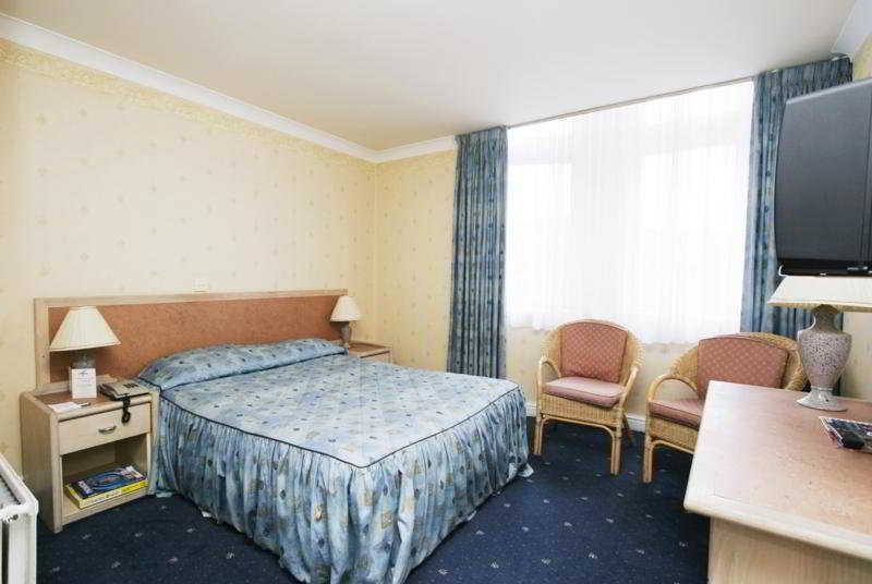 The Gardens Hotel Манчестер Номер фото